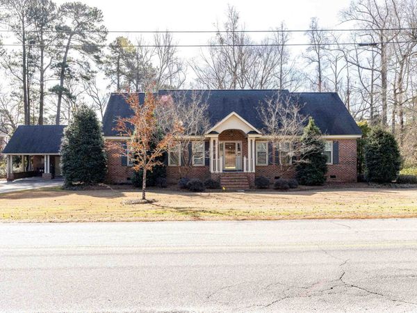 416 Country Club Dr., Johnsonville, SC 29555