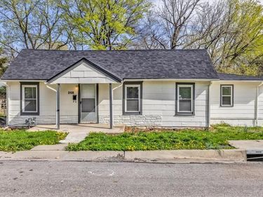 2130 83rd Street, Kansas City, MO 64132