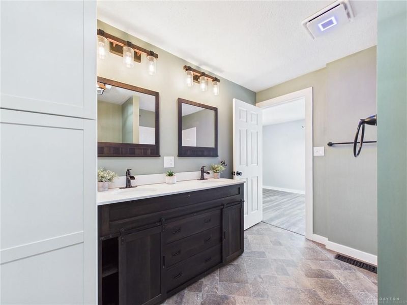 10022 Coletown-Lightsville, Brown Township, OH 45303 Photo 22