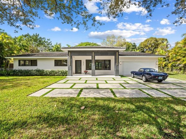 12820 SW 83rd Ct , Pinecrest, FL 33156