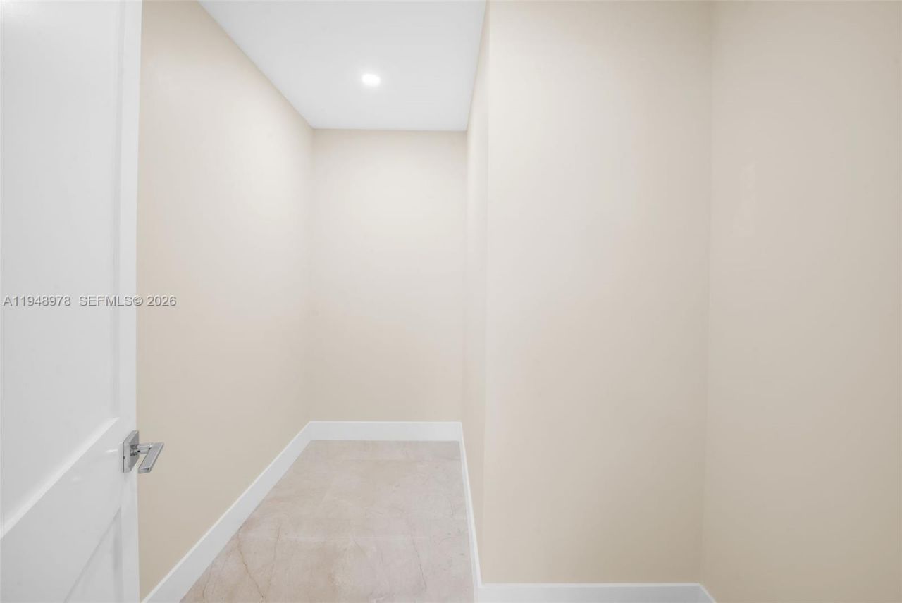 12820 SW 83rd Ct, Pinecrest, FL 33156 Photo