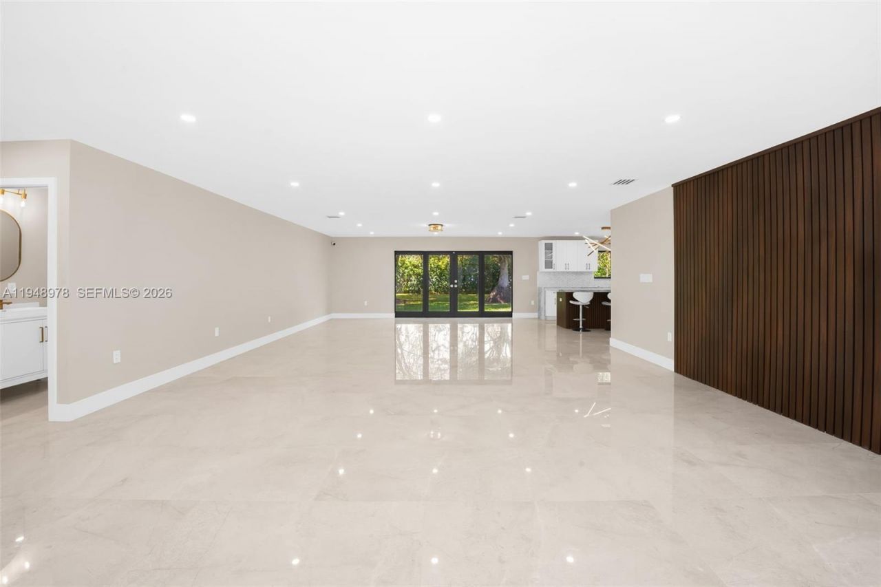 12820 SW 83rd Ct, Pinecrest, FL 33156 Photo