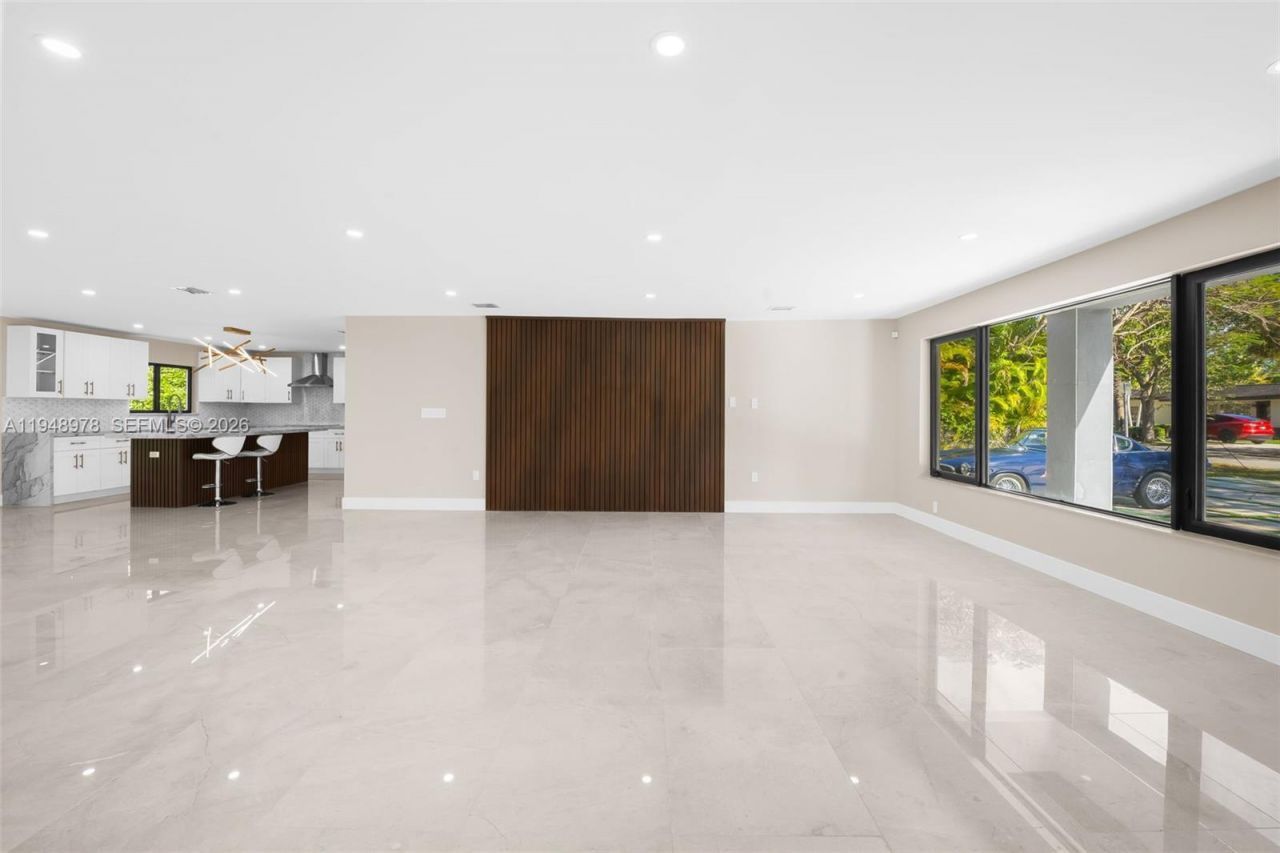 12820 SW 83rd Ct, Pinecrest, FL 33156 Photo