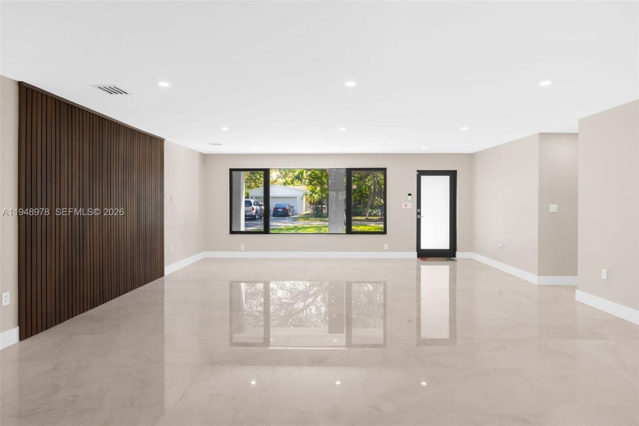 12820 SW 83rd Ct, Pinecrest, FL 33156 Photo