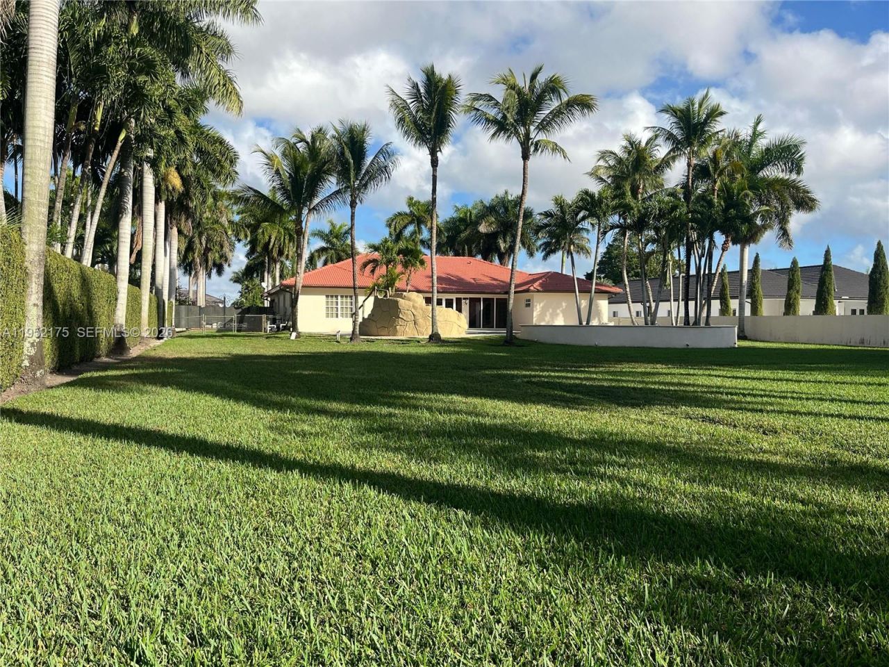 450 NW 130th Ave, Miami, FL 33182 Photo