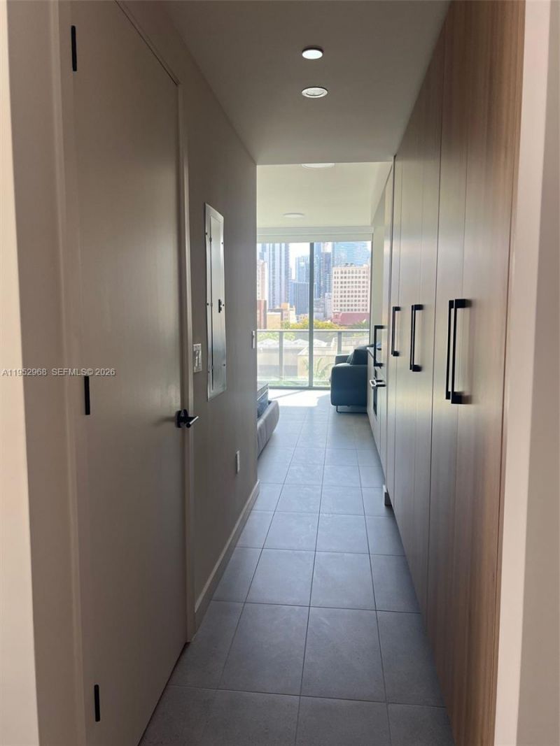 121 NE 5th, Unit 701 A, Miami, FL 33132 Photo