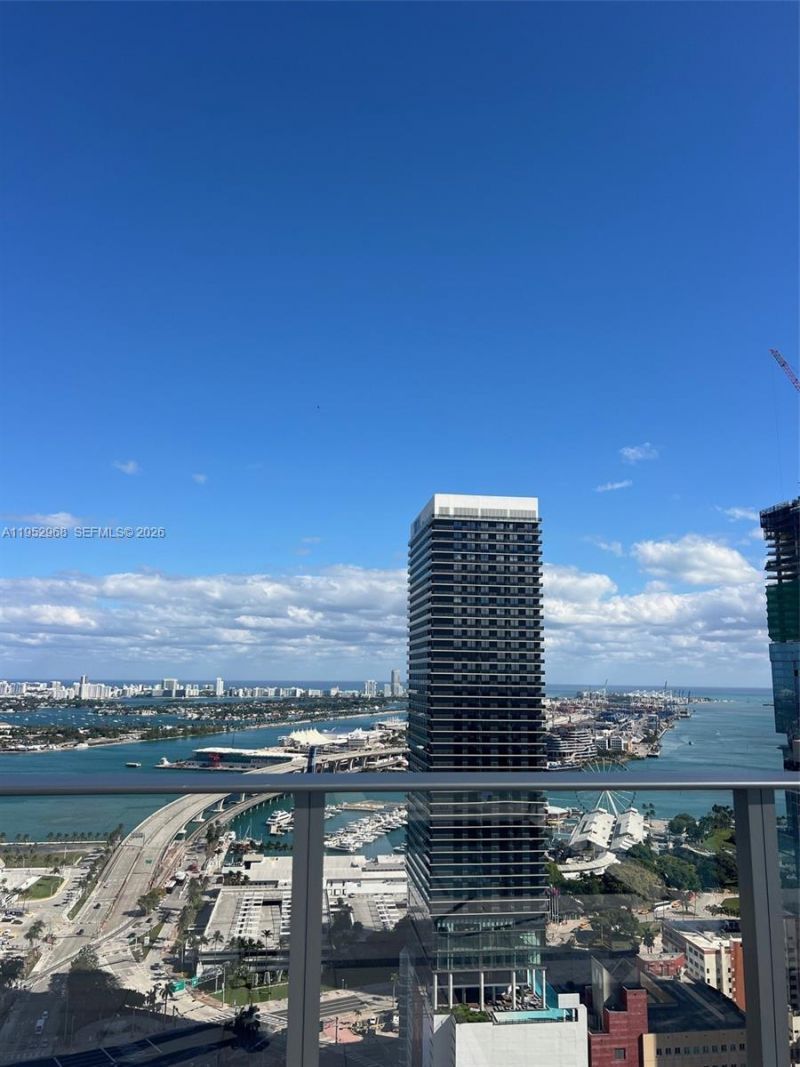 121 NE 5th, Unit 701 A, Miami, FL 33132 Photo