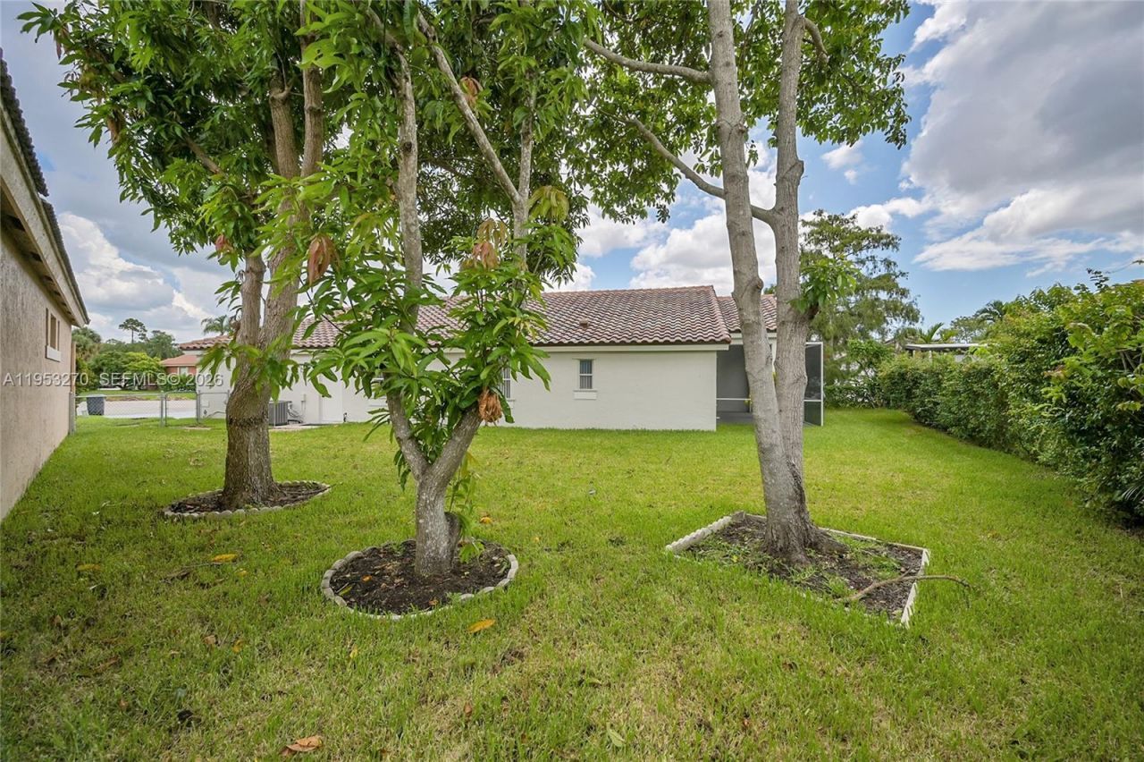 13034 Sheridan Ter , Wellington, FL 33414 Photo