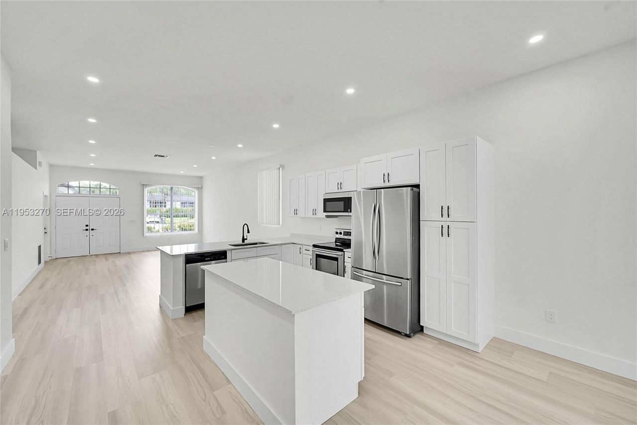 13034 Sheridan Ter , Wellington, FL 33414 Photo