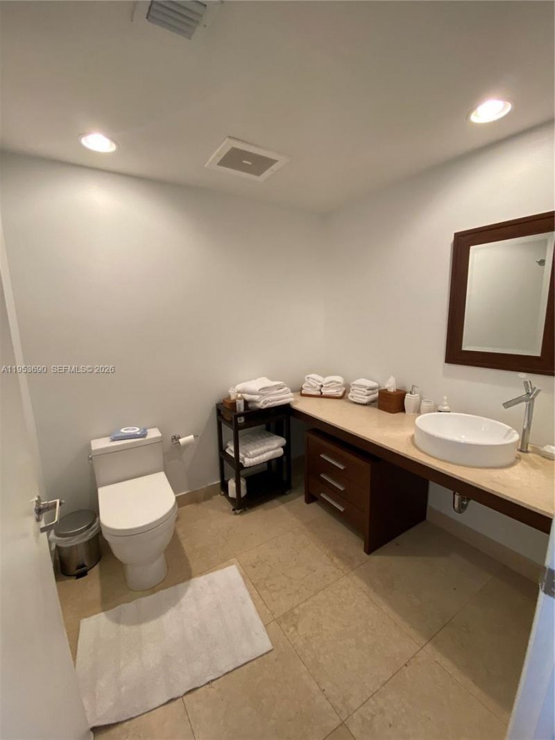 465 Brickell Ave, Unit 3004, Miami, FL 33131 Photo