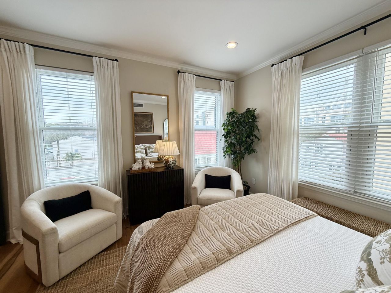 33 Calhoun Street Photo 16