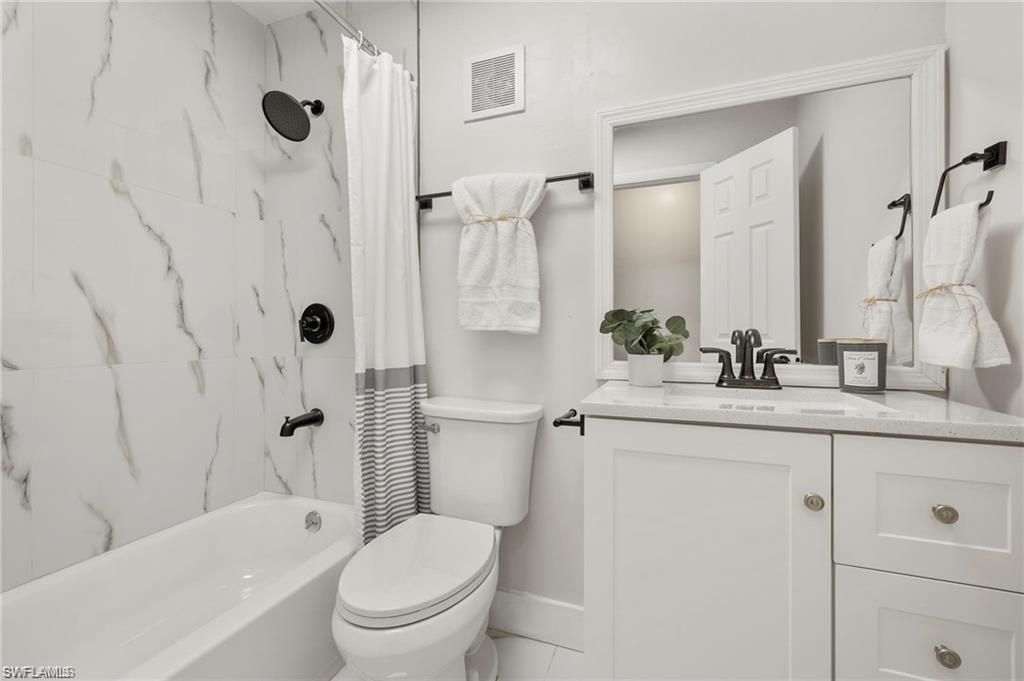 1334 Ellendale Cir, Lehigh Acres, FL 33936 Photo