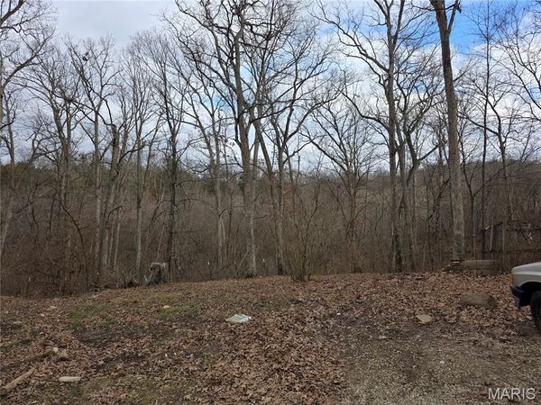 1695 Wade Road , Pacific, MO 63069