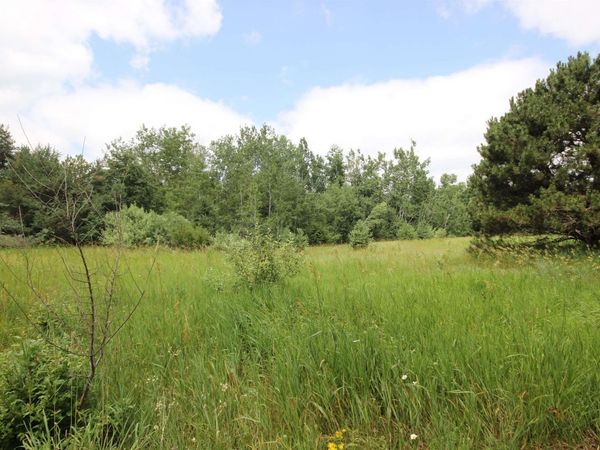 2624 Hartman Road, Traverse City, MI 49685