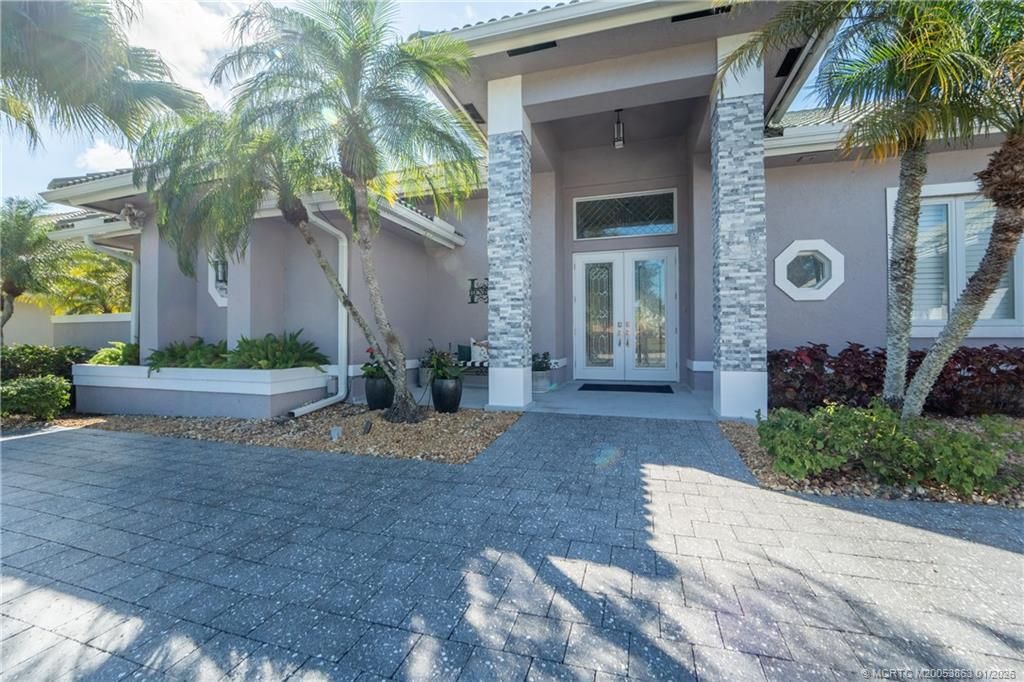 11490 SE Plandome Drive, Hobe Sound, FL 33455 Photo