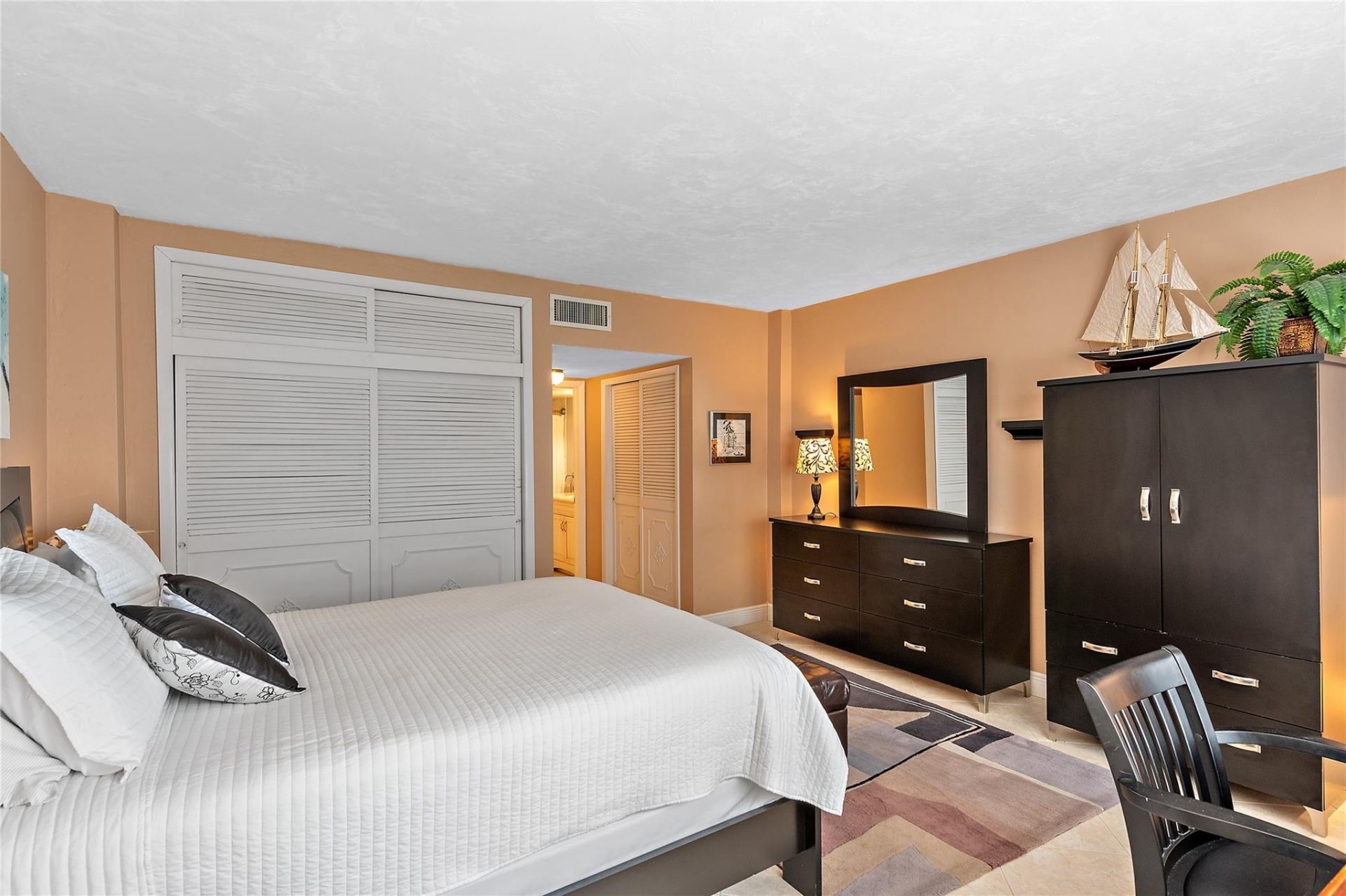 3850 Galt Ocean Drive, Unit 904, Fort Lauderdale, FL 33308 Photo