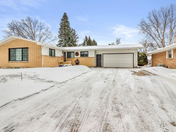 1125 23rd Avenue S, Moorhead, MN 56560