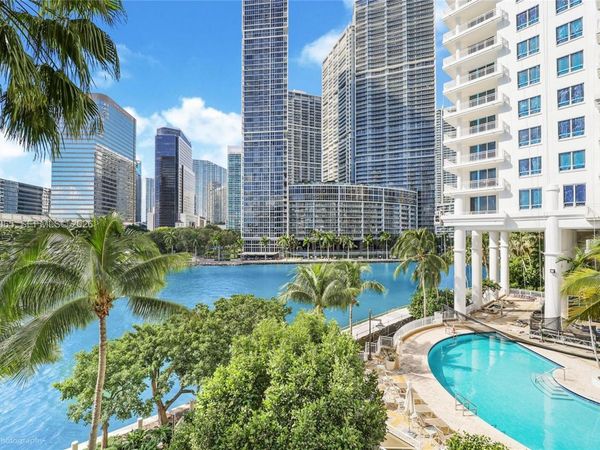 701 Brickell Key Blvd , Unit 404, Miami, FL 33131
