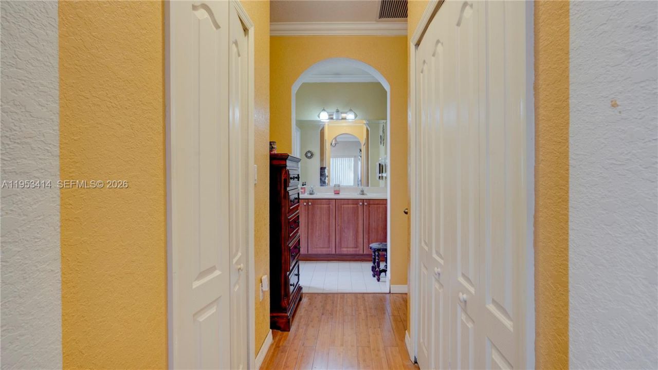 22592 SW 103rd Ct, Cutler Bay, FL 33190 Photo