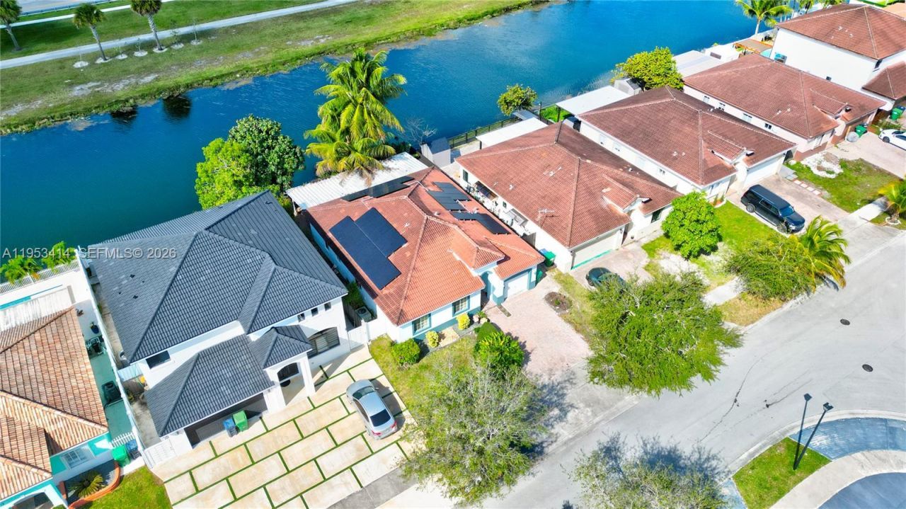 22592 SW 103rd Ct, Cutler Bay, FL 33190 Photo