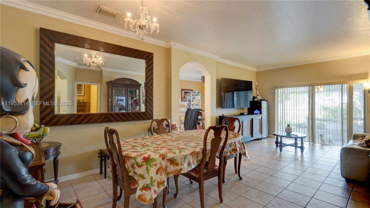 22592 SW 103rd Ct, Cutler Bay, FL 33190 Photo