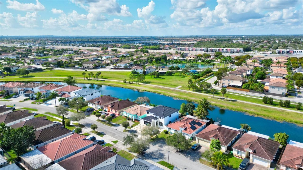 22592 SW 103rd Ct, Cutler Bay, FL 33190 Photo