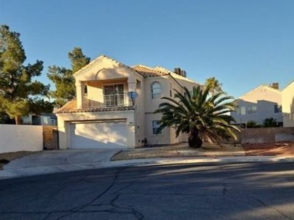 6672 Golden Pond Circle , Las Vegas, NV 89108