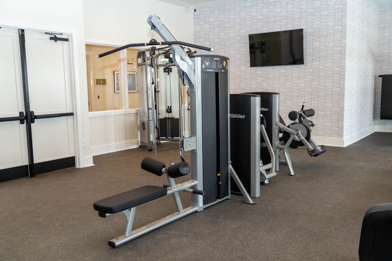 1177 Lady Bird Way Photo 9