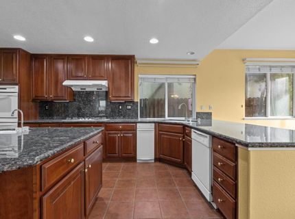 11 Loganberry Ct, Sacramento, CA 95835 Photo