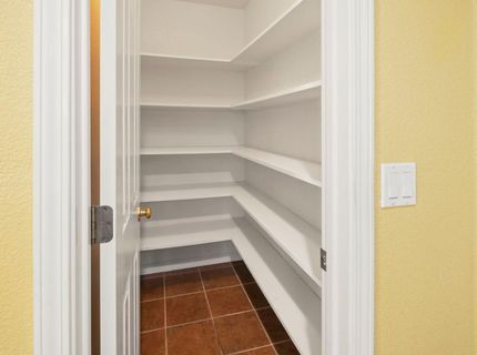 11 Loganberry Ct, Sacramento, CA 95835 Photo