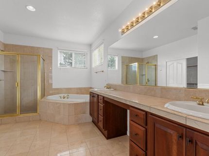 11 Loganberry Ct, Sacramento, CA 95835 Photo