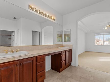 11 Loganberry Ct, Sacramento, CA 95835 Photo