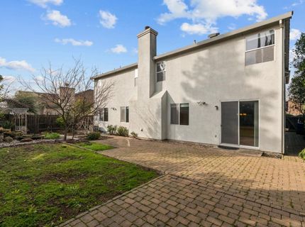 11 Loganberry Ct, Sacramento, CA 95835 Photo