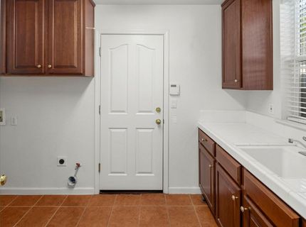 11 Loganberry Ct, Sacramento, CA 95835 Photo