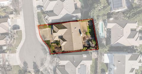 11 Loganberry Ct, Sacramento, CA 95835 Photo