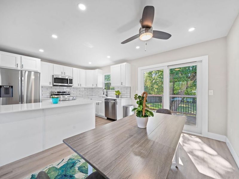 299 Lombard Road , Columbus, OH 43228 Photo 12