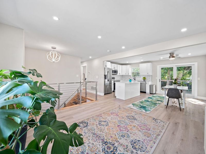 299 Lombard Road , Columbus, OH 43228 Photo 16