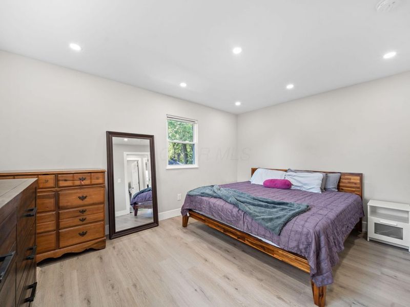 299 Lombard Road , Columbus, OH 43228 Photo 18