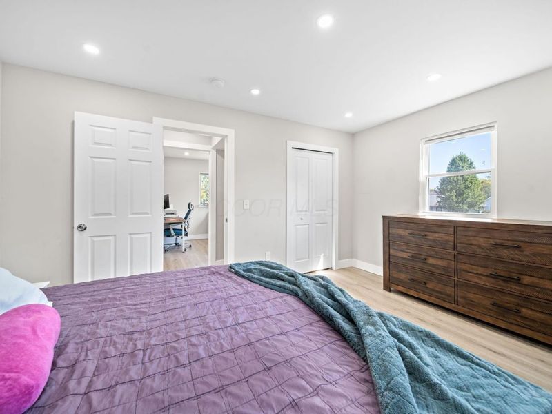 299 Lombard Road , Columbus, OH 43228 Photo 21