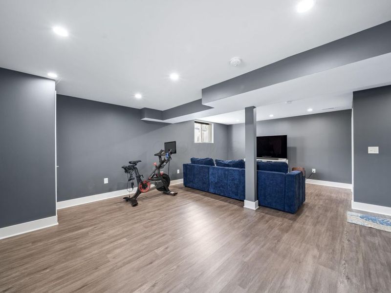 299 Lombard Road , Columbus, OH 43228 Photo 31