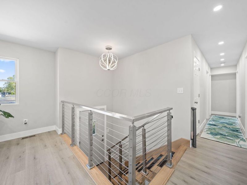 299 Lombard Road , Columbus, OH 43228 Photo 6