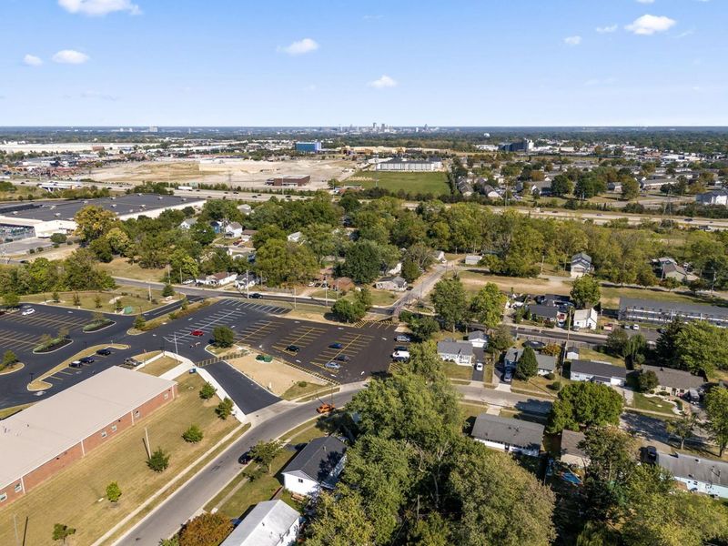 299 Lombard Road , Columbus, OH 43228 Photo 63