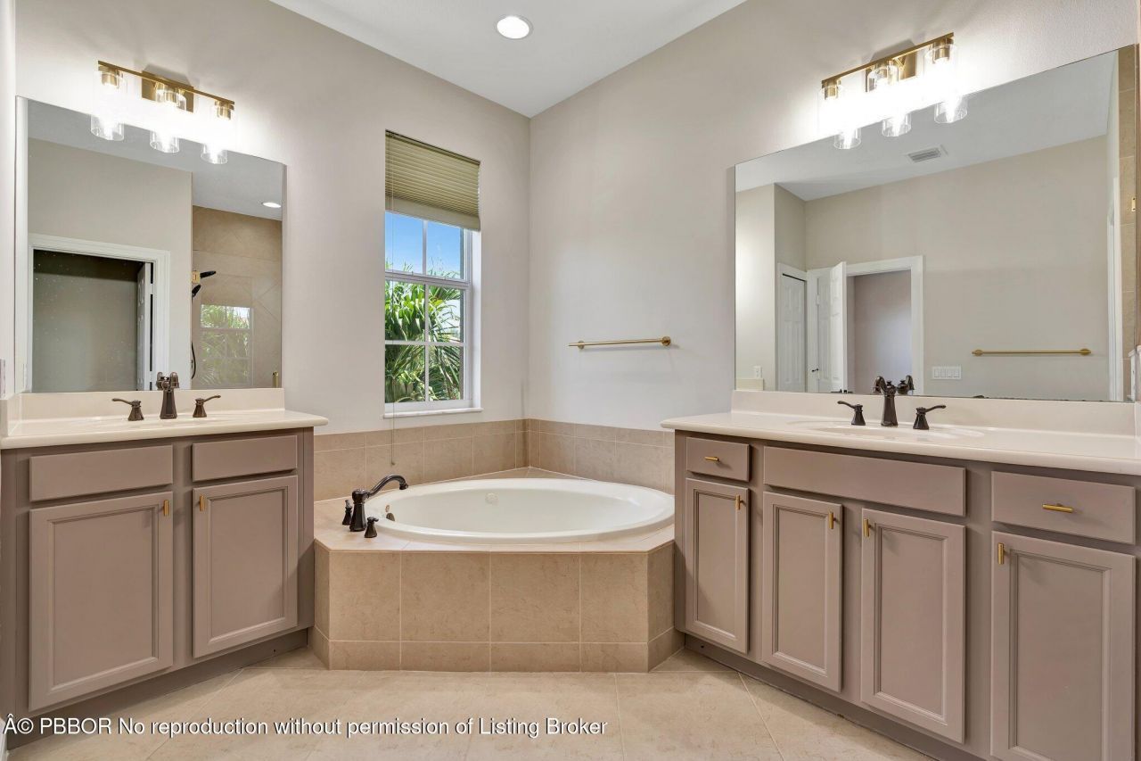 4559 Cadiz Circle, Palm Beach Gardens, FL 33418 Photo