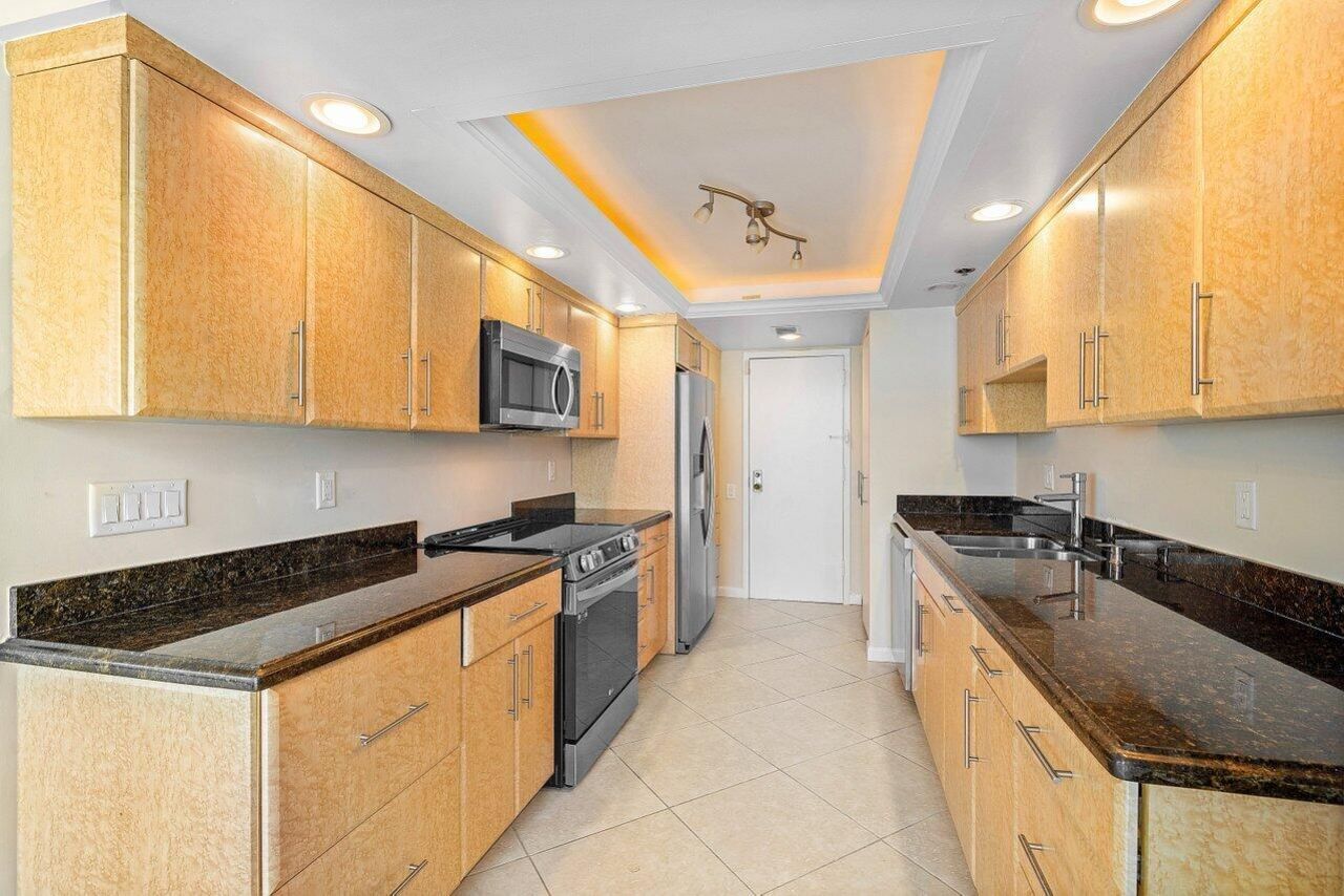 250 S Ocean 10c Boulevard, Unit 10-C, Boca Raton, FL 33432 Photo