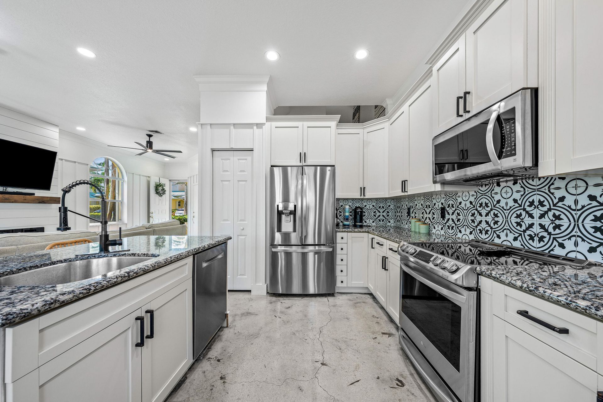 160 Barefoot Cove, Hypoluxo, FL 33462 Photo