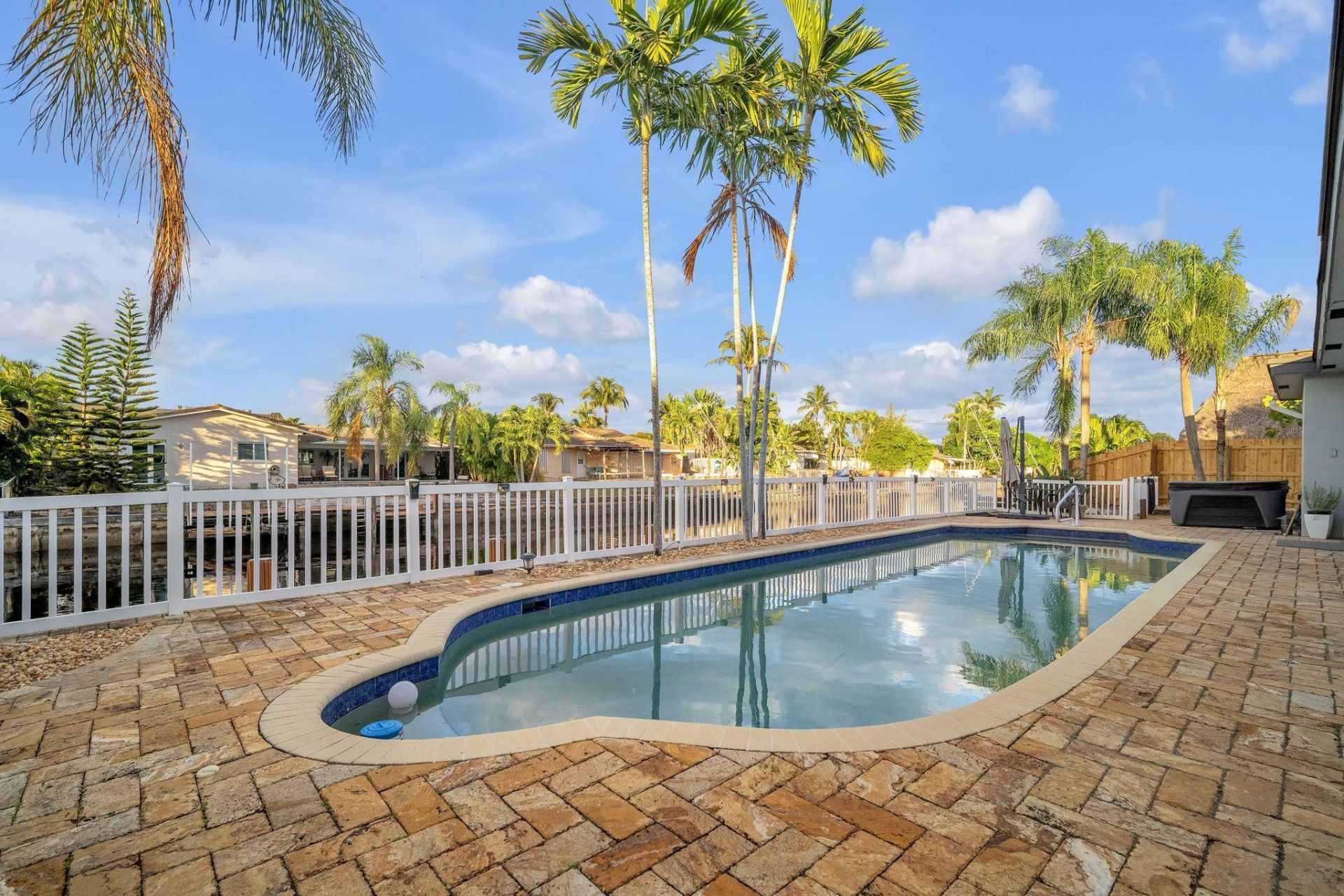 1421 NE 54th Street, Fort Lauderdale, FL 33334 Photo