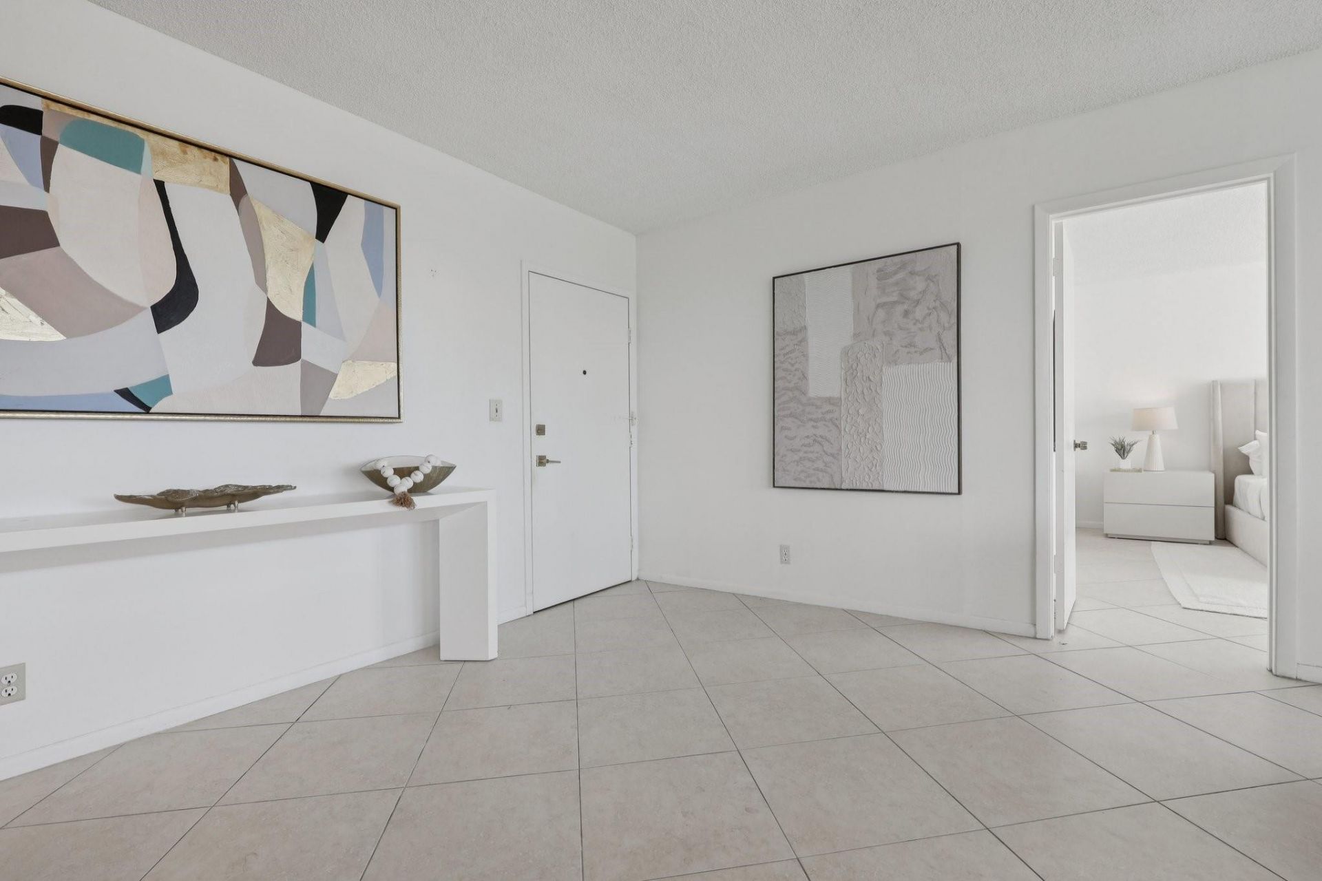 2701 N Ocean Boulevard, Unit 4C, Fort Lauderdale, FL 33308 Photo