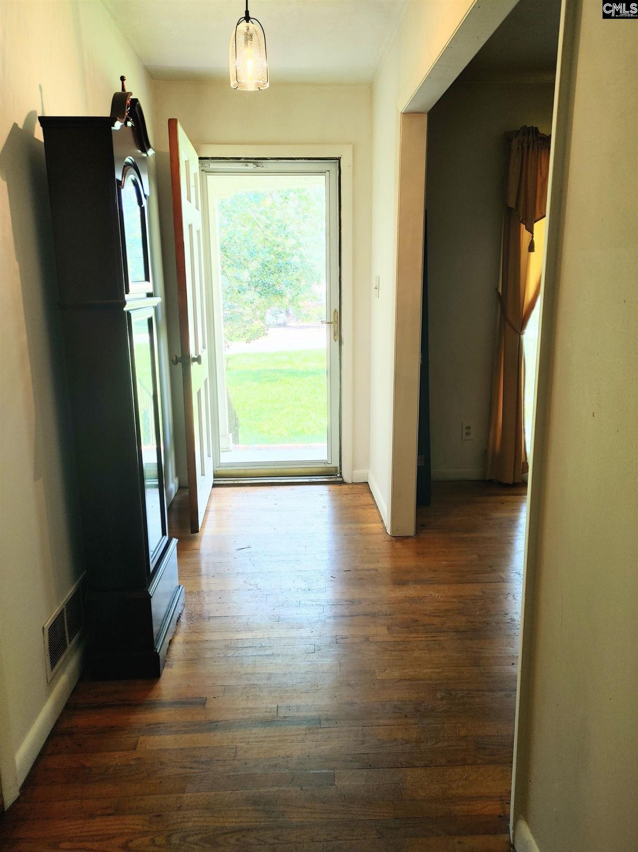 210 Pineland Drive Photo 18