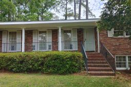 210 Pineland Drive photo 4