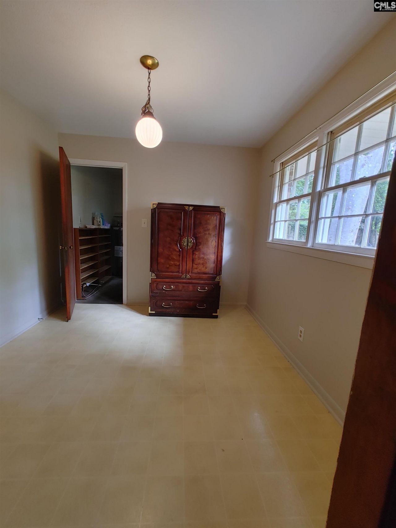 210 Pineland Drive Photo 31